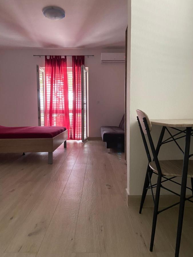 Apartmani Ortolio Вигань Екстер'єр фото